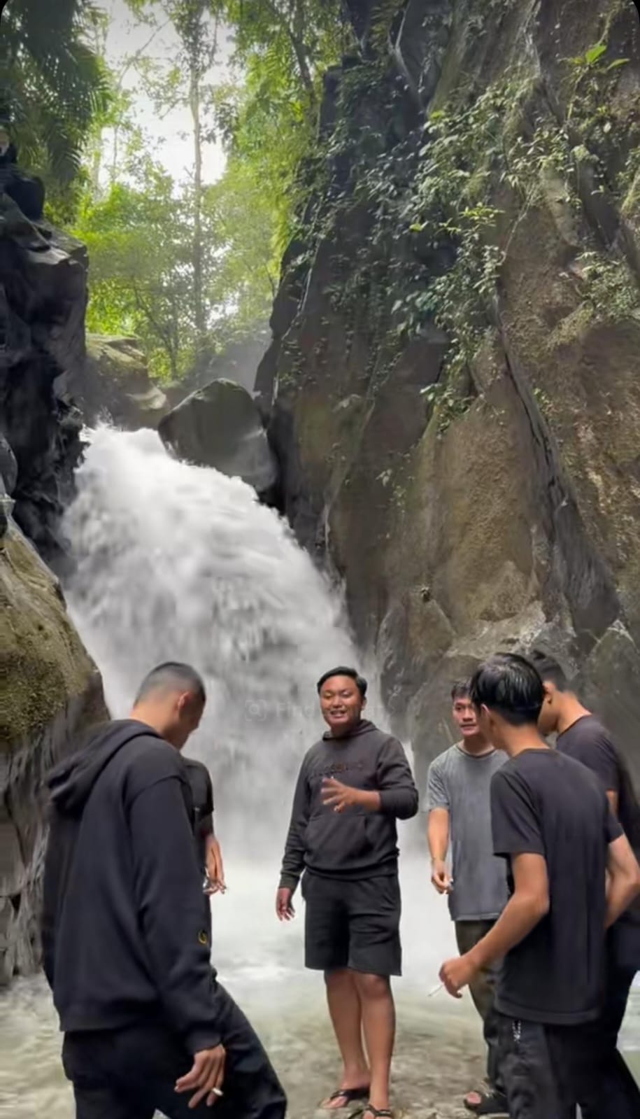 Kegiatan reses di Desa Kariango, Mamasa